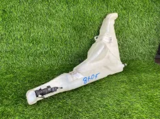 Бачок омывателя Audi A8