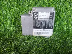 Блок управления Airbag Volkswagen Passat CC