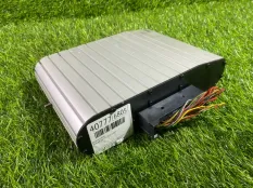 Усилитель звука Audi A8