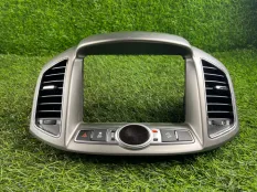 Рамка магнитолы Chevrolet Captiva