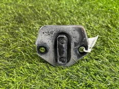 Петля замка капота Jaguar XF