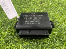 Блок управления парктроником Peugeot 207 3d