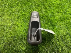 Блок кнопок стеклоподъемника Peugeot 3008