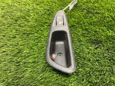 Блок кнопок стеклоподъемника Peugeot 308 SW