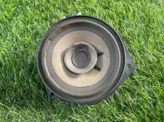 Динамик Opel Zafira B