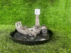 Кулак поворотный Audi A8