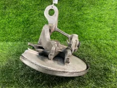 Кулак поворотный Audi A4