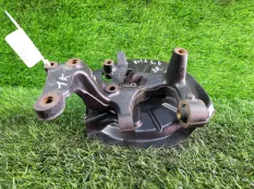 Кулак поворотный Volkswagen Golf