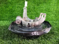 Кулак поворотный Audi A8