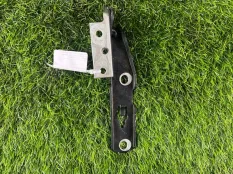 Петля капота Audi A4