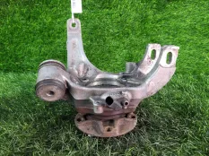 Кулак поворотный Audi A8