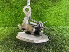 Кулак поворотный Audi A4