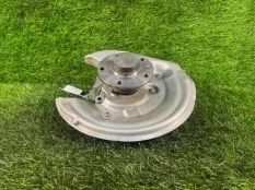 Кулак поворотный Volkswagen Passat