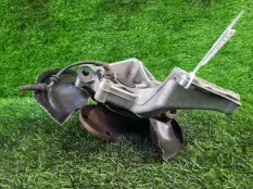 Кулак поворотный Volkswagen Passat