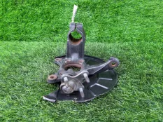 Кулак поворотный Volkswagen Golf