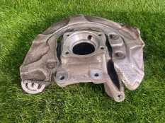 Кулак поворотный BMW 5-Series