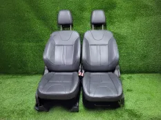 Сиденья комплект Ford Kuga