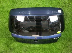 Крышка багажника BMW 1-Series