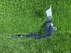 Петля капота BMW 1-Series