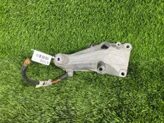 Кронштейн двигателя BMW 1-Series