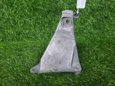 Кронштейн двигателя BMW 7-Series