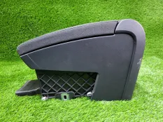 Подлокотник Volkswagen Passat CC