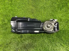 Динамик дверной Audi A6