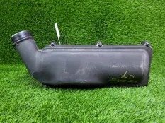 Корпус воздушного фильтра Peugeot 3008