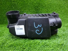 Корпус воздушного фильтра Peugeot 407