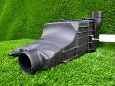 Корпус воздушного фильтра Peugeot 206