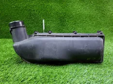 Корпус воздушного фильтра Peugeot 3008