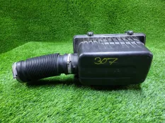 Корпус воздушного фильтра Peugeot 307 SW