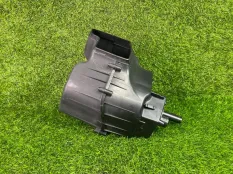 Корпус воздушного фильтра Audi A8