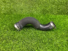 Патрубок интеркулера Audi A4