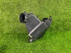 Корпус воздушного фильтра Audi A6 Allroad