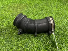 Патрубок воздушный Opel Vectra B