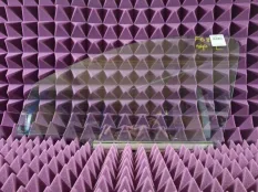 Стекло двери Opel Corsa