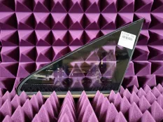 Стекло глухое Opel Zafira B