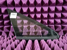 Стекло глухое Opel Zafira B