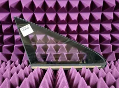 Стекло глухое Opel Zafira B