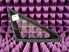 Стекло глухое Opel Zafira A