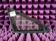 Стекло глухое Opel Zafira A