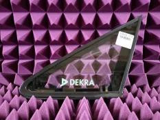 Стекло глухое Opel Zafira A