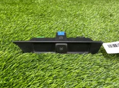 Кнопка антипробуксовочной системы Opel Astra