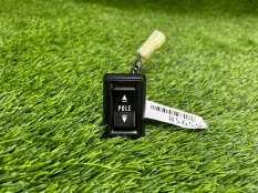 Кнопка управления антенной Toyota Prius