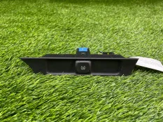 Кнопка антипробуксовочной системы Opel Astra