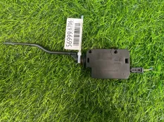 Активатор (привод) замка лючка бака BMW 3-Series