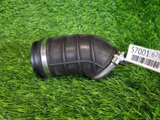 Патрубок воздушный BMW 3-Series