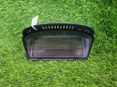 Информационный дисплей BMW 3-Series