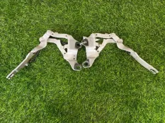 Петли капота BMW 3-Series